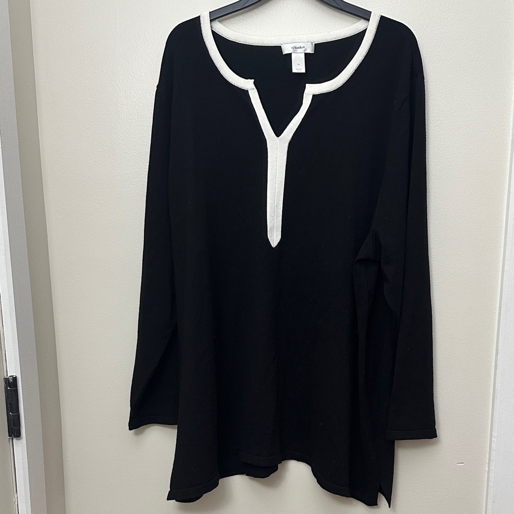 CJ Banks 3X Women's Black Sweater with White trim, EUC